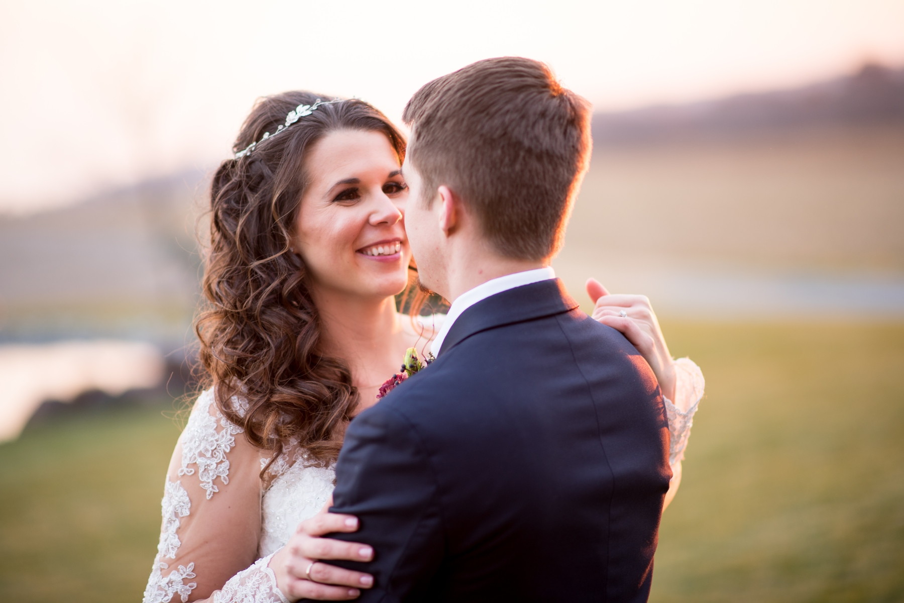 Harvest View Barn Hershey Farms Elizabethtown Pa wedding photography